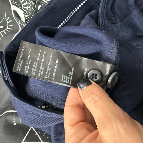 By Anthropologie Pants Women’s Size 4 Bryson  
Tapered Navy Blue Button Front - Picture 6 of 7